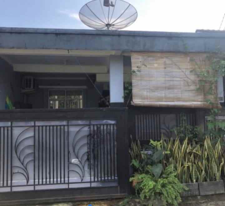 Dijual Rumah Asri Nyaman Dan Strategis Via Lelang