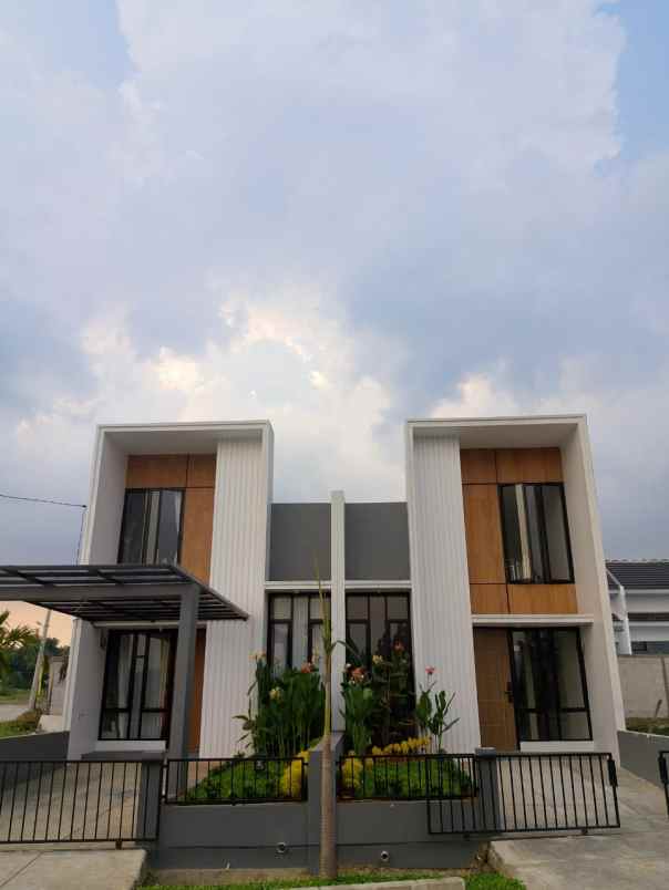 Rumah Eklusif Di Bogor Dengan View Yang Sangat Indah