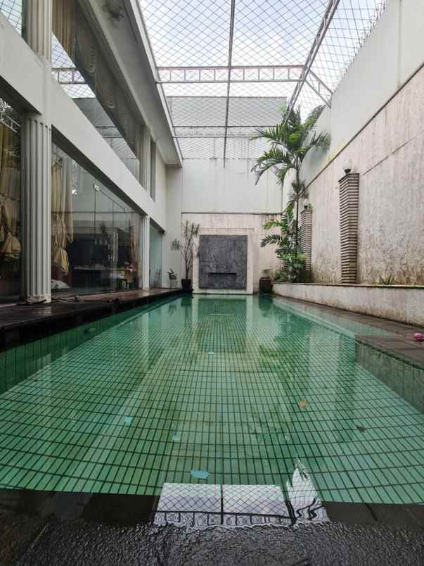 Rumah Mewah 2 Lantai Komplek Elite Cilandak Jakarta Selatan