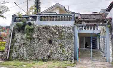 Villa Murah Poros Jalan Songgoriti Bagus untuk Investasi di Kota Batu