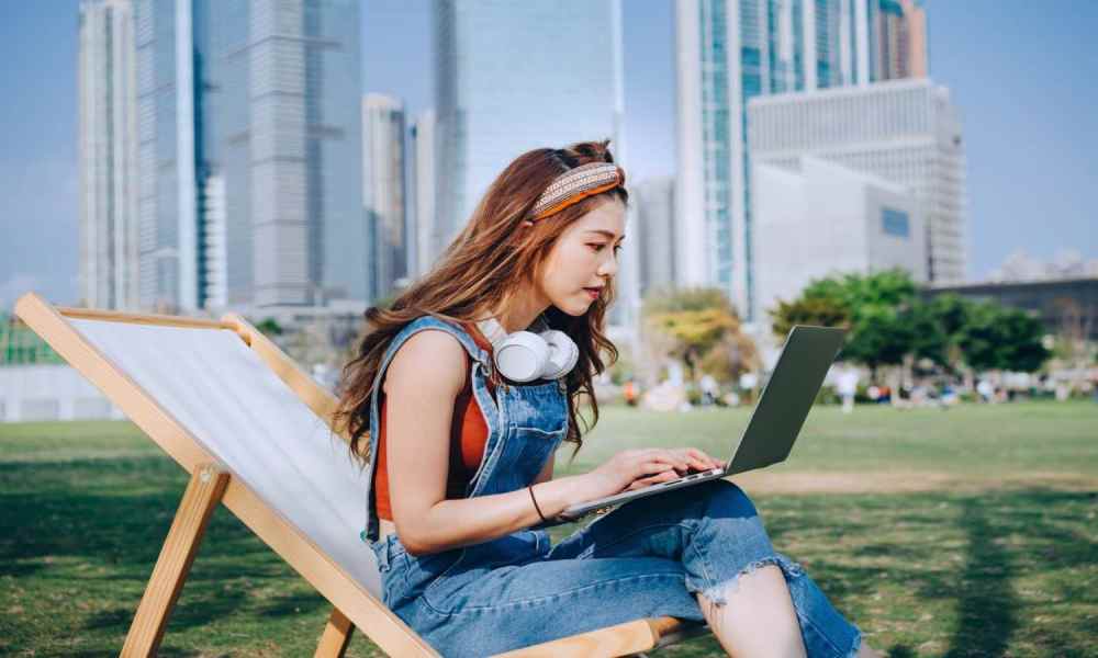 Cara menghasilkan uang dari Internet