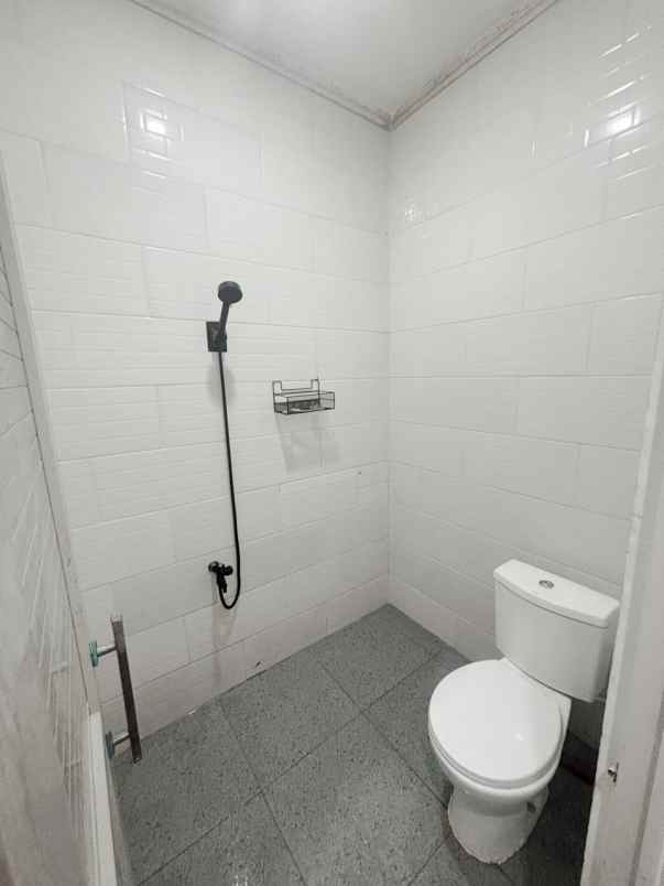 2 lantai siap huni full furnished rumah estetik bekasi