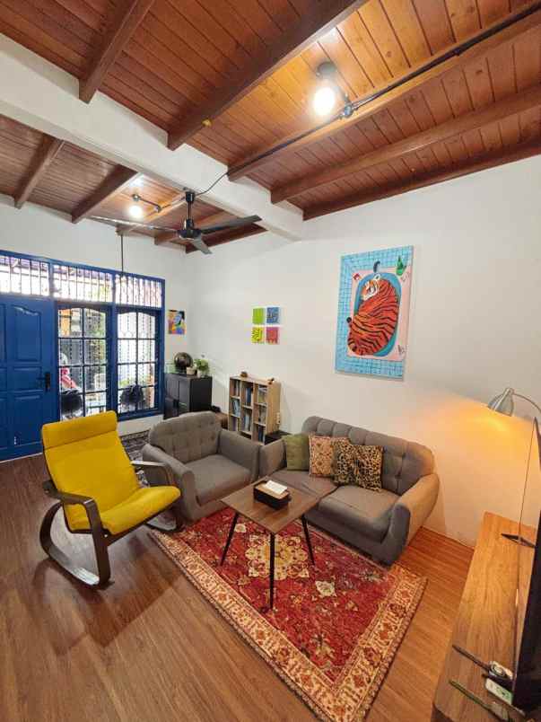 2 lantai siap huni full furnished rumah estetik bekasi