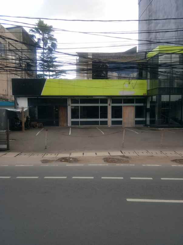 300meter ke jl tb simatupang area komersil