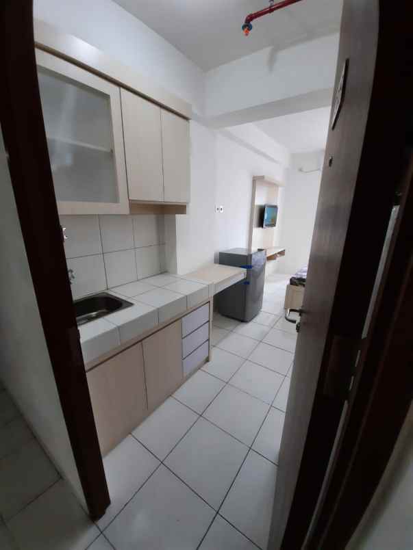 apartemen cikarang utara bekasi jawa