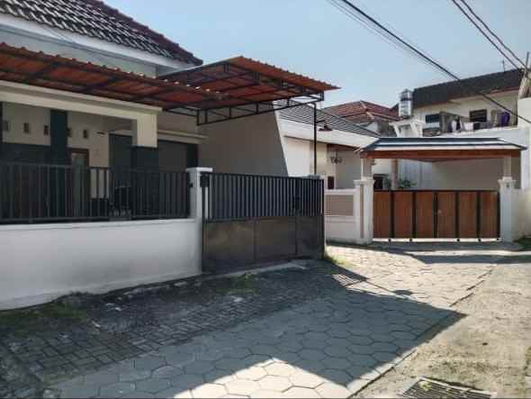 bu rumah murah maguwo dalam ringroad dekat upn jogja