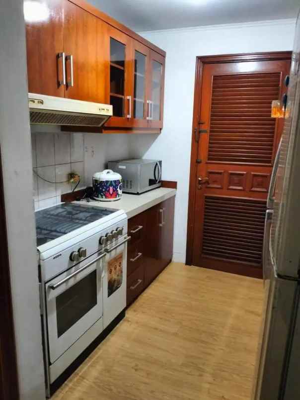 dijual 2 bedroom apartment di bumimas cilandak