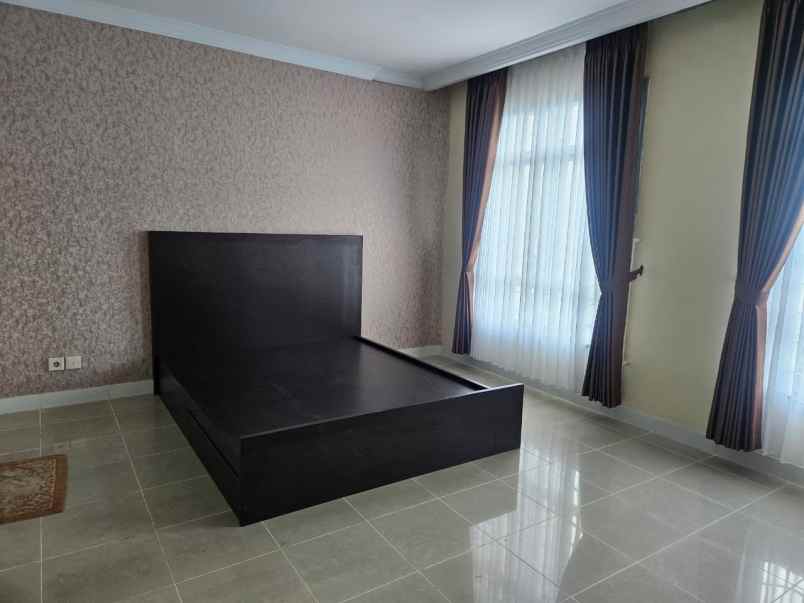dijual apartemen apartemen pantai mutiara