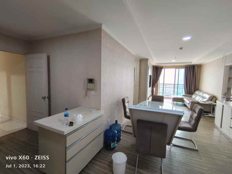 dijual apartemen apt french walk moi kelapa