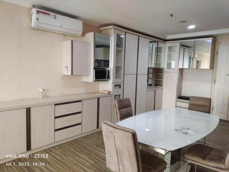 dijual apartemen apt french walk moi kelapa