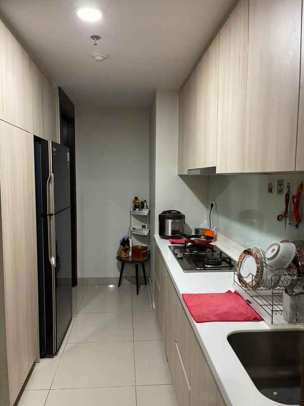 dijual apartemen apt the kensington kelapa