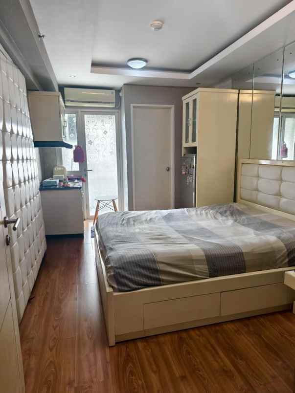 dijual apartemen educity apartemen pakuwon