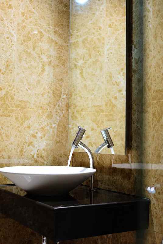 dijual apartemen grand sungkono lagoon venetian