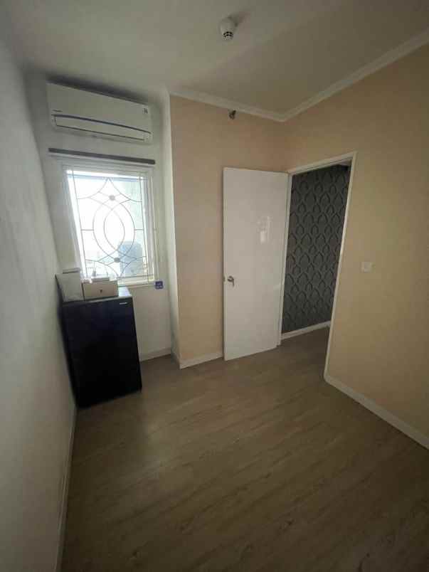 dijual apartemen jl landasan pacu utara