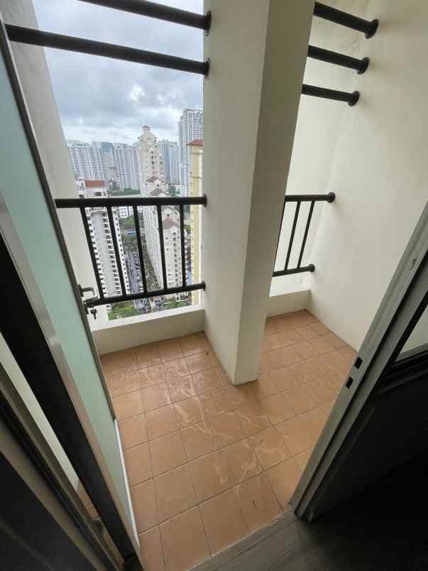 dijual apartemen jl landasan pacu utara