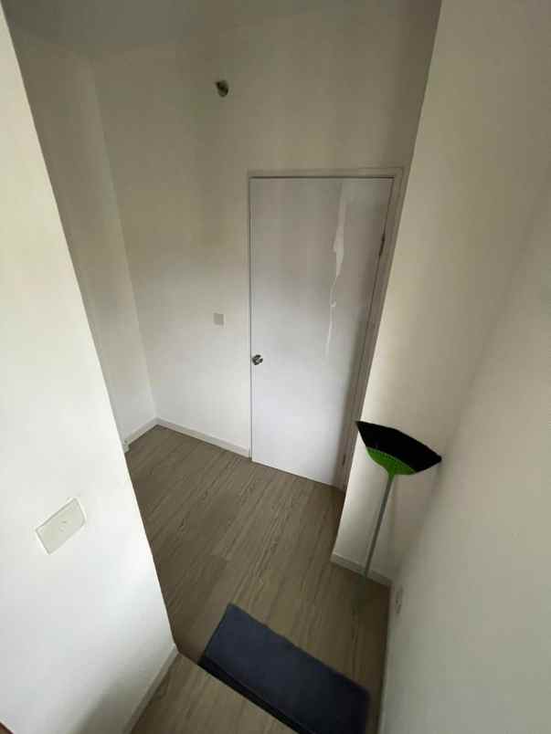 dijual apartemen jl landasan pacu utara