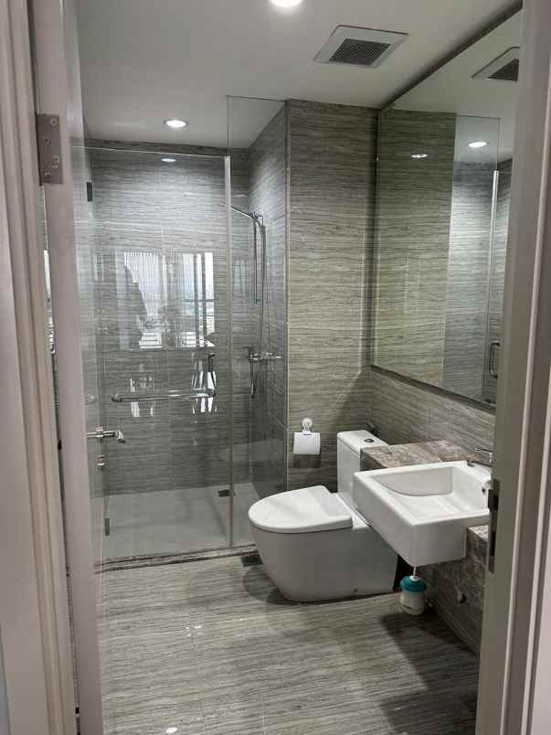 dijual apartemen la viz mansion surabaya barat