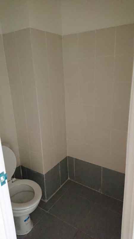 dijual apartemen lengkong gudang