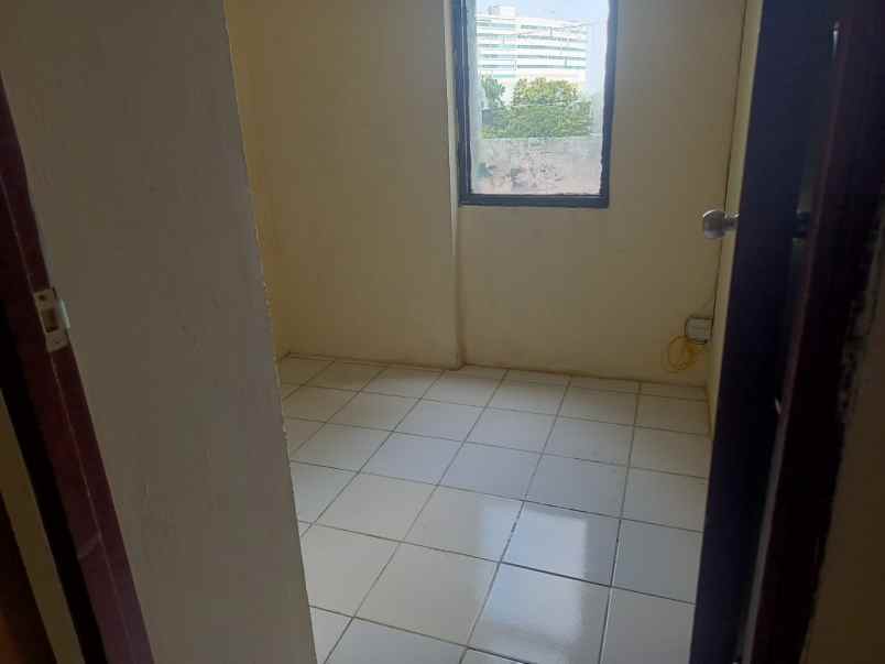 dijual apartemen mt haryono residence