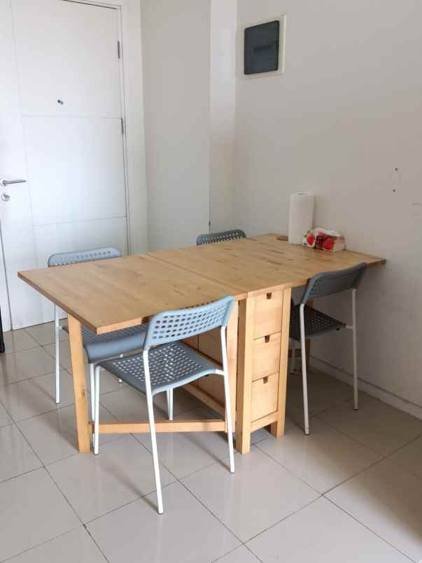 dijual apartemen parahyangan 1 br 1 study room furnish