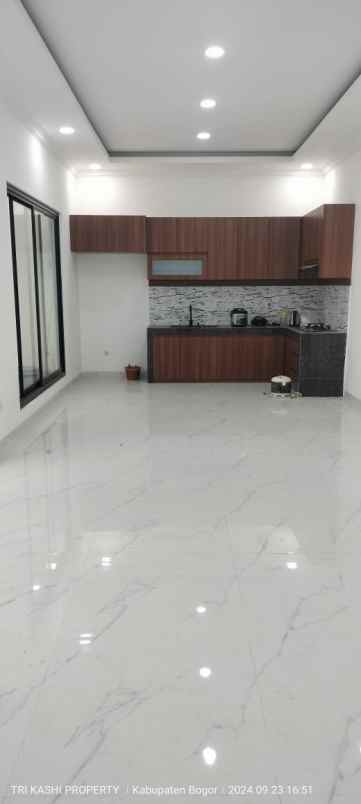 dijual apartemen sentul city