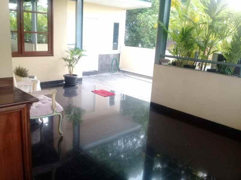 dijual bu rumah town house pejaten barat