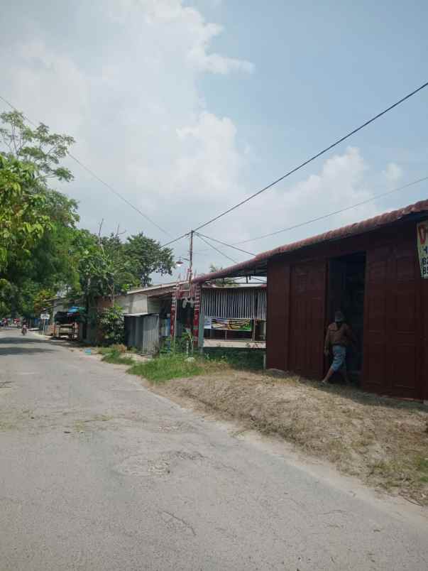 dijual cepat bangunan baru 70 bentuk l