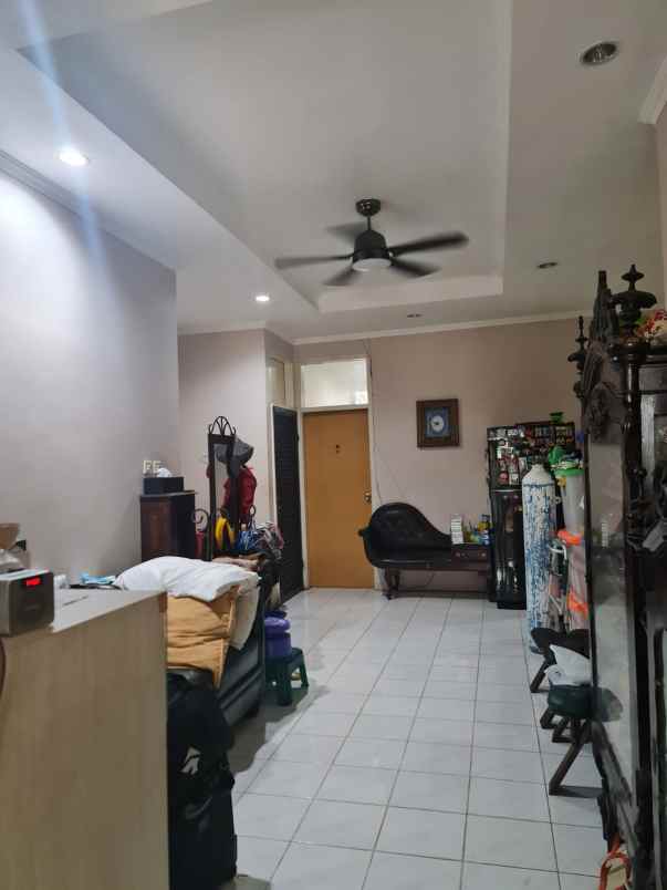 dijual cepat rumah bangunan lama di bintaro sektor 2