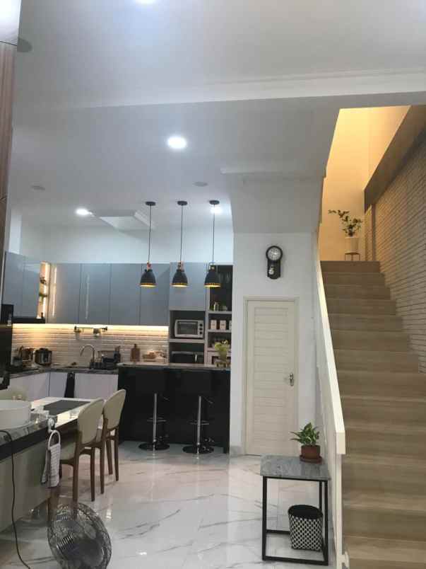 dijual cepat rumah citra garden 2 jakarta pusat