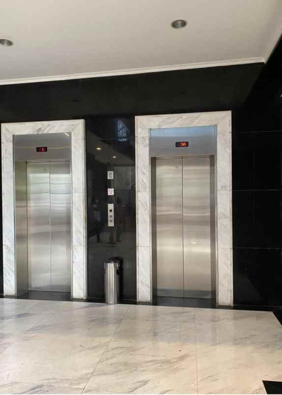 dijual gedunh lokasi jl buncit raya jakarta selatan