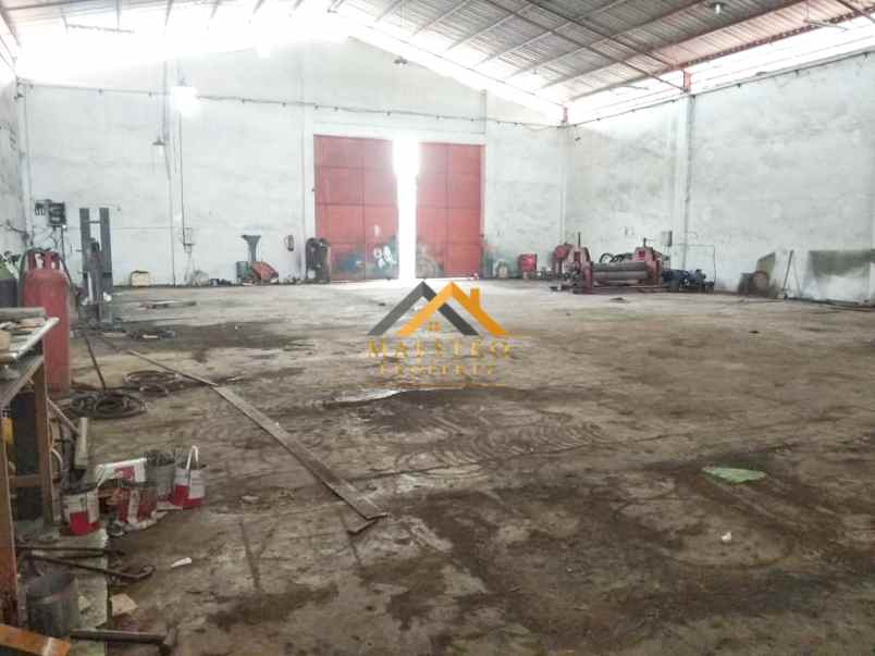 dijual gudang kondisi siap huni lokasi bintang terang