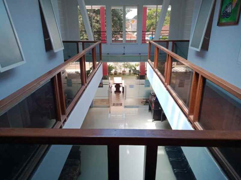 dijual guest house lokasi rampal celaket kota malang