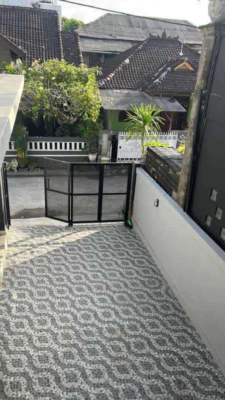 dijual guesthouse lantai 2 lokasi jimbaran