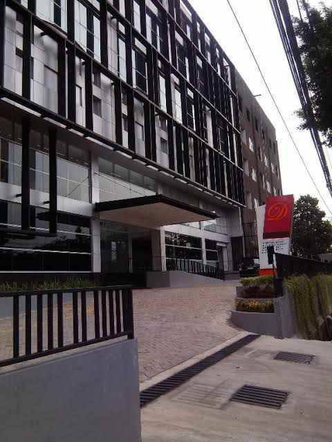 dijual hotel bintang 3 lokasi jakarta selatan