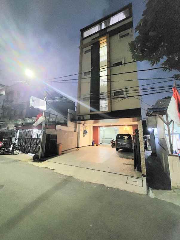 dijual hotel kec tanah abang jakarta pusat