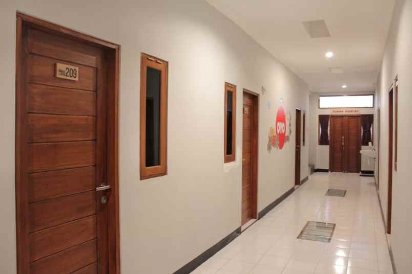 dijual hotel pejaten barat kec pasar