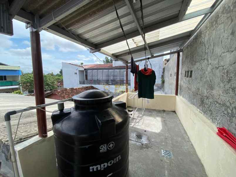 dijual kost caturtunggal depok sleman