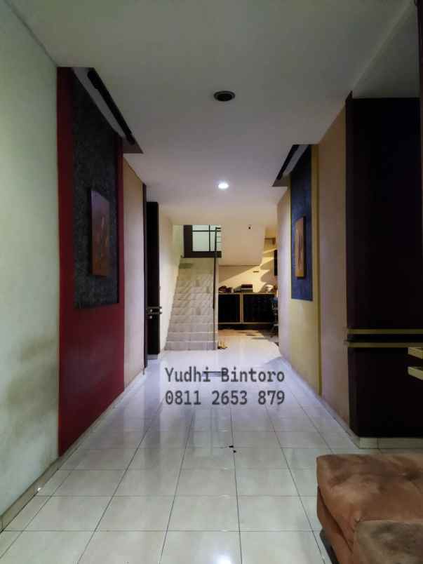 dijual kost jalan kemanggisan utama raya