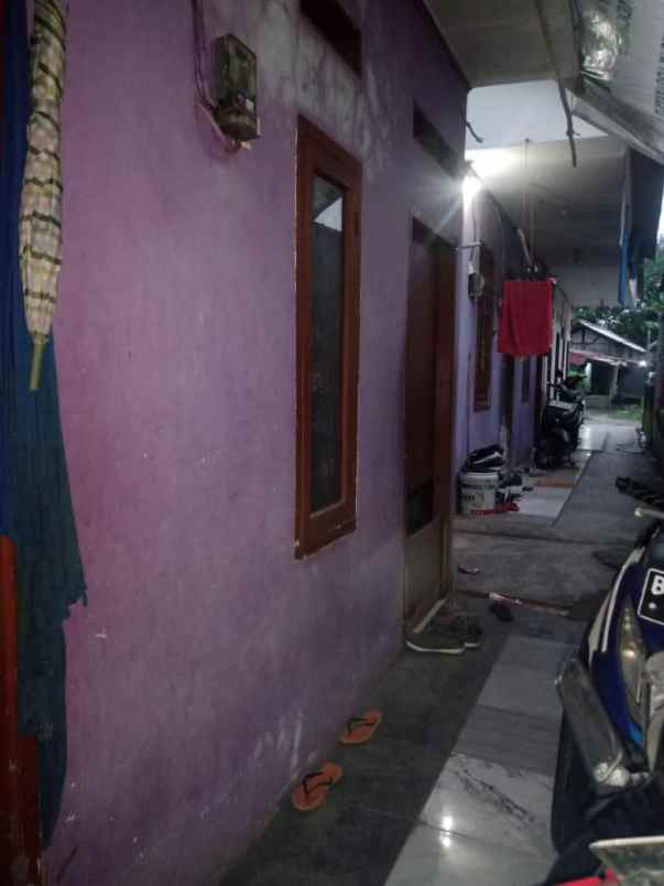 dijual kost jl alam segar pamulang