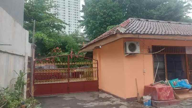 dijual kost jl haji ten rawamangun kec