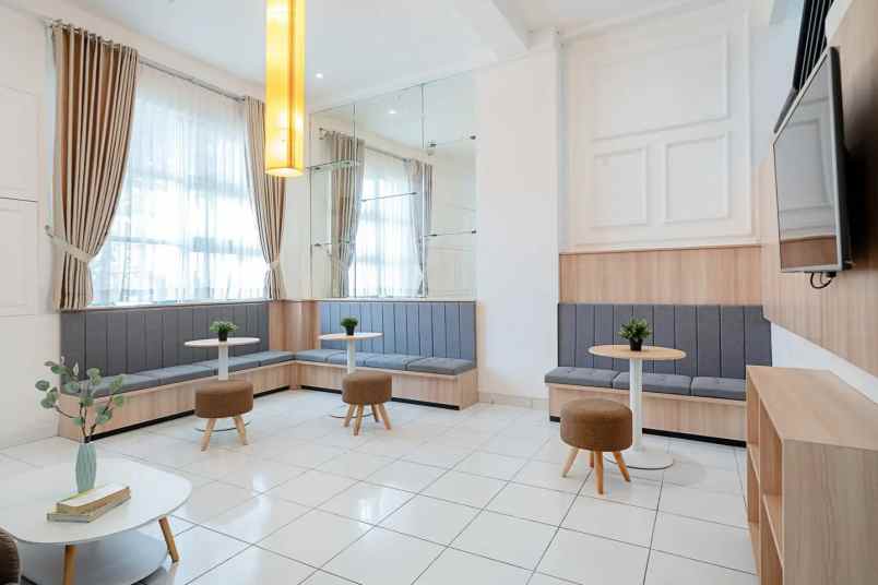 dijual kost jl surya sumantri