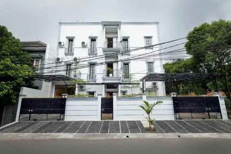 dijual kost jl taman malaka malaka