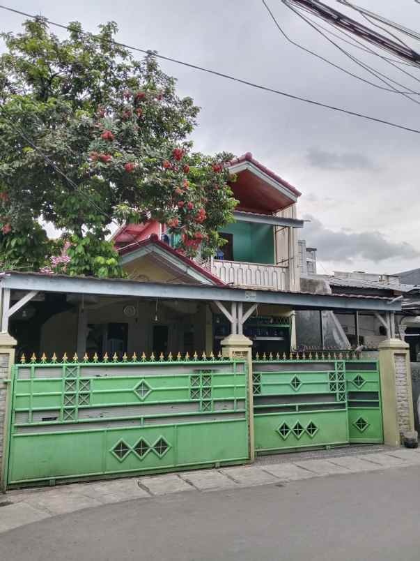 dijual kost kemanggisan
