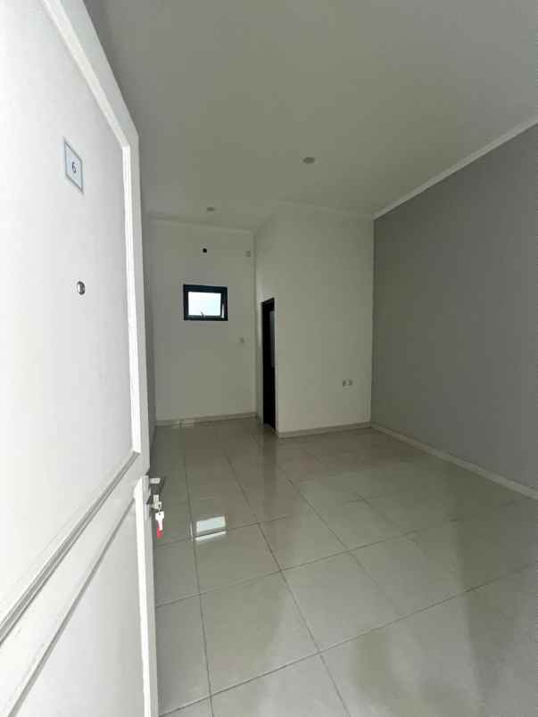 dijual kost menteng