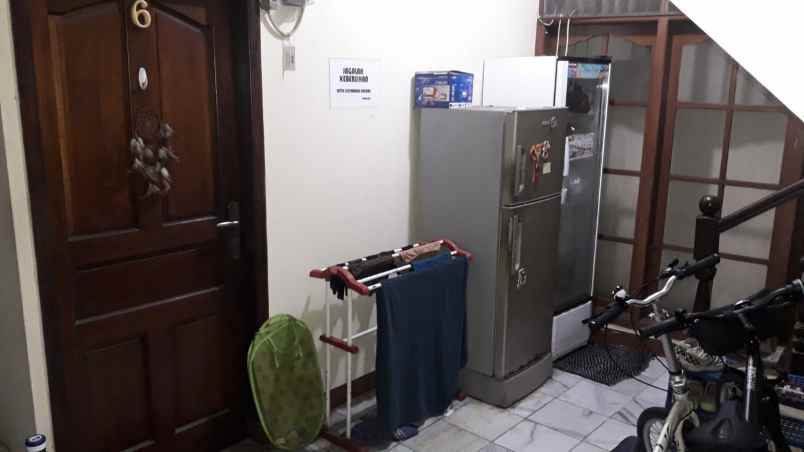 dijual kost tanjung duren selatan