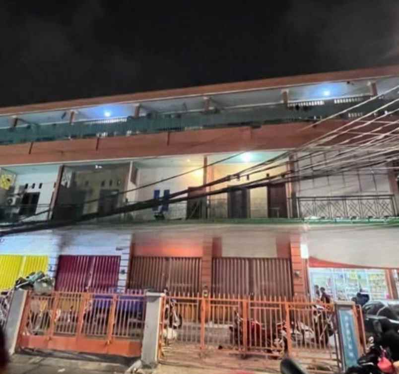 dijual ruko 3 lantai lokasi kemayoran jakarta pusat