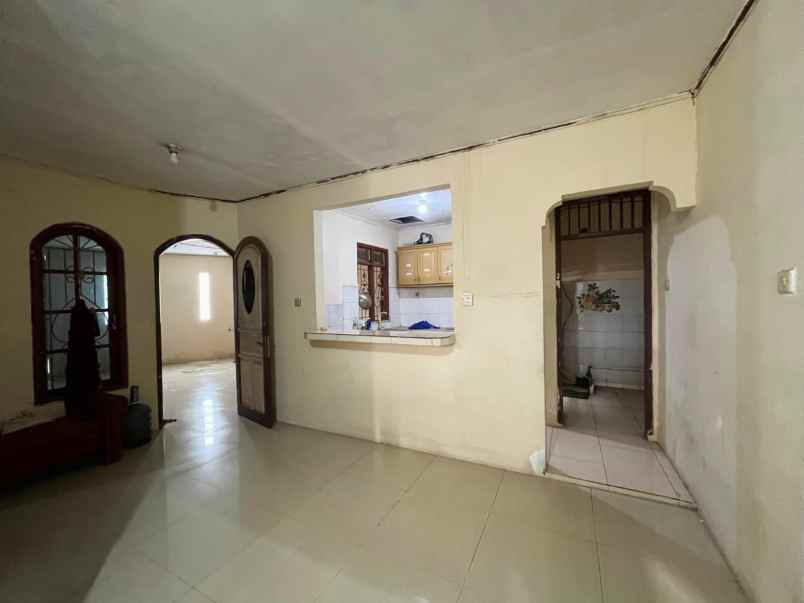 dijual ruko gudang kantor jalan taman kintamani