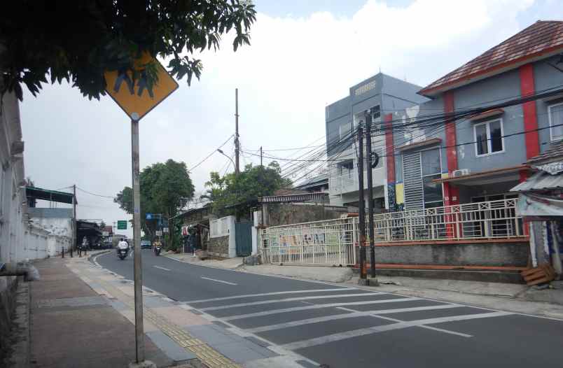 dijual ruko gudang kantor jl moh kahfi srengseng sawah