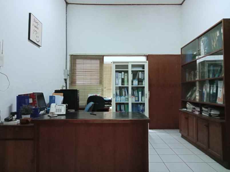 dijual ruko gudang kantor jl sayap cipaganti