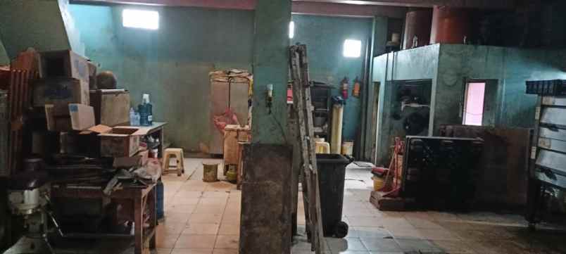 dijual ruko gudang kantor raya wiyung surabaya barat